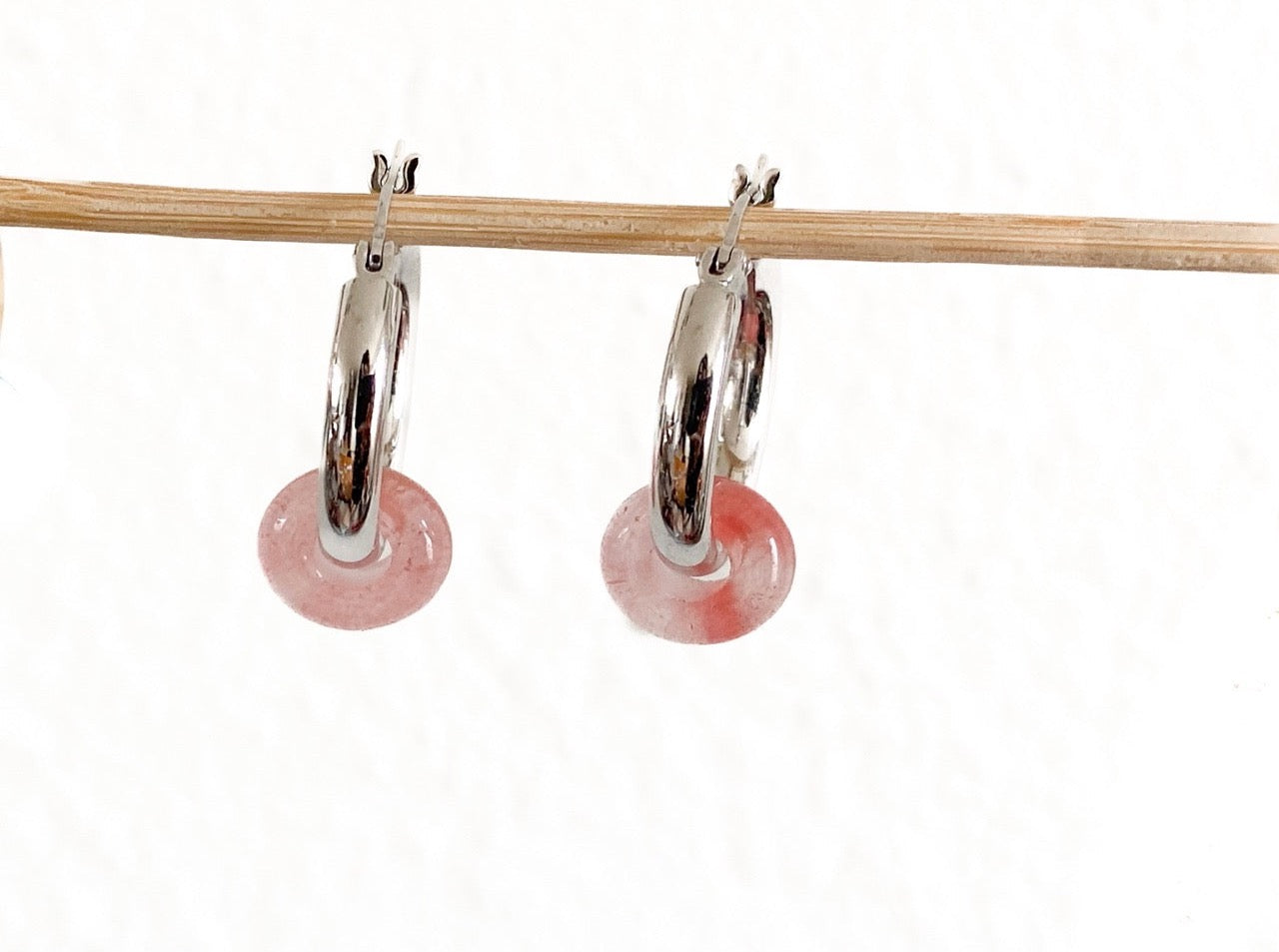 Geboortesteen oorringen met watermeloen toermalijn