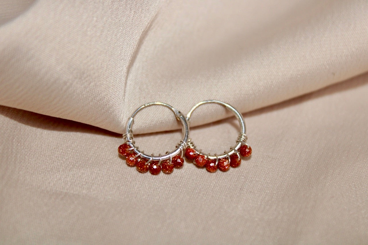 gebeoortesteen oorbellen met goudsteen zilver