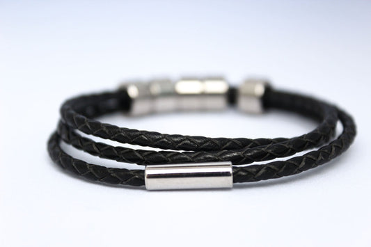 Leather Bracelet with 5 Engravable Charms Black