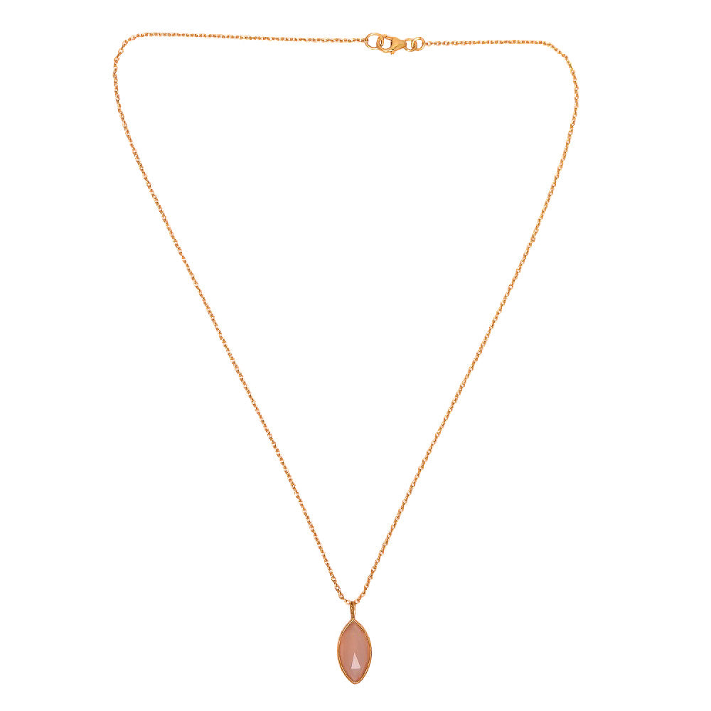 Zilveren Nava ketting met melkachtig roze chalcedoon, modern strak design bij Néhlia.
