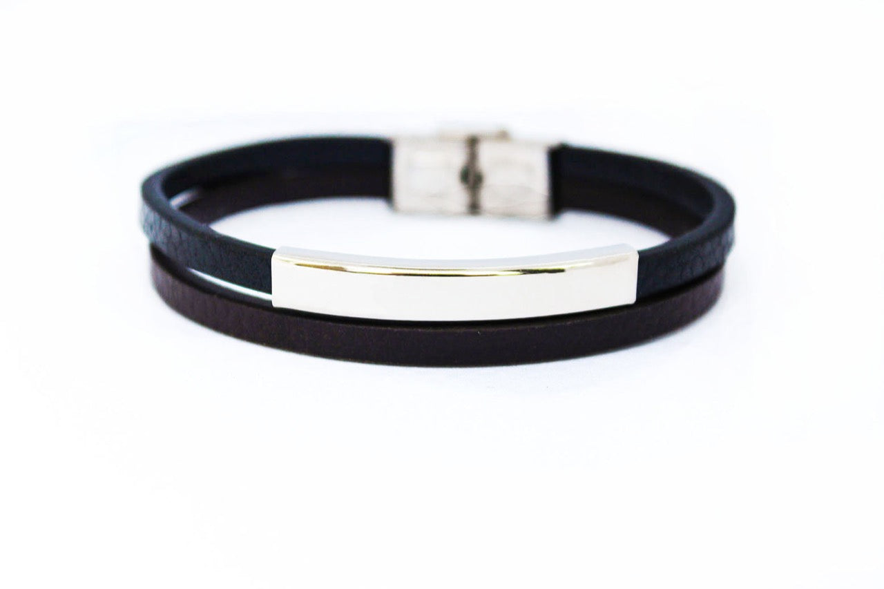Donkerbruin met zwart leren Rove armband, edelstalen sluiting, graveerbaar heren en dames herinneringssieraad van Néhlia.
